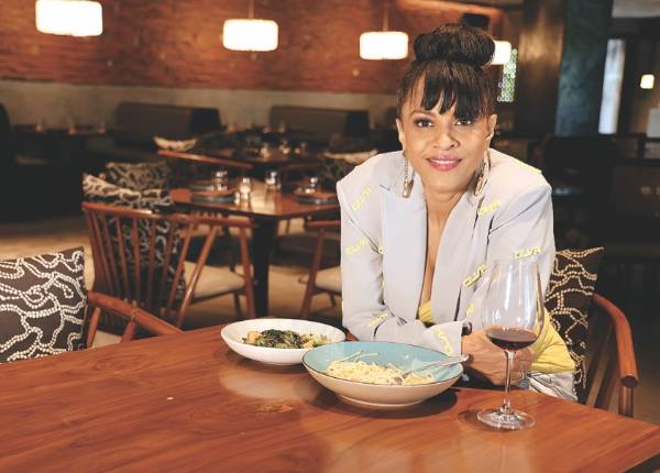 Manasi Scott: The One-Woman Wonder image